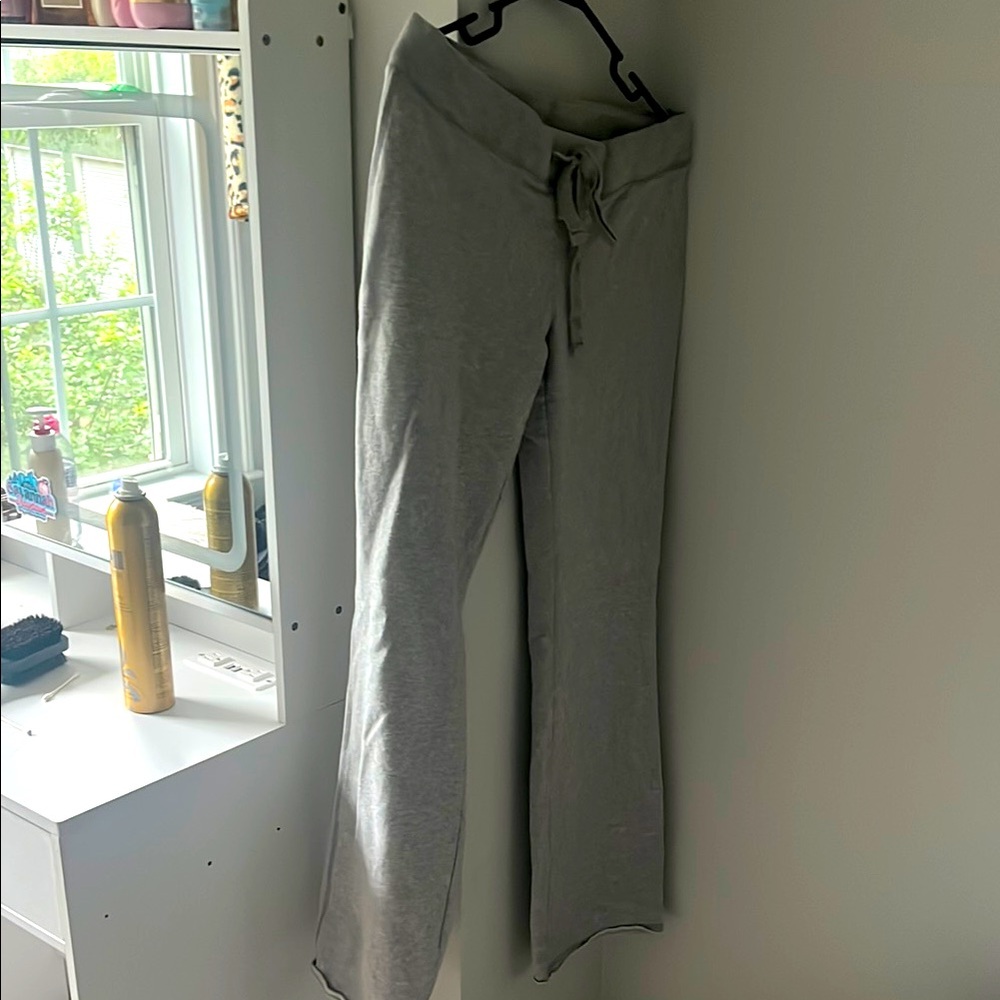 Aeropostale Large Grey/Gray Sweatpants